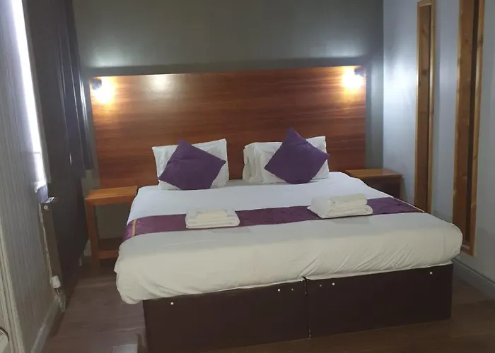 Bennetts Hotel