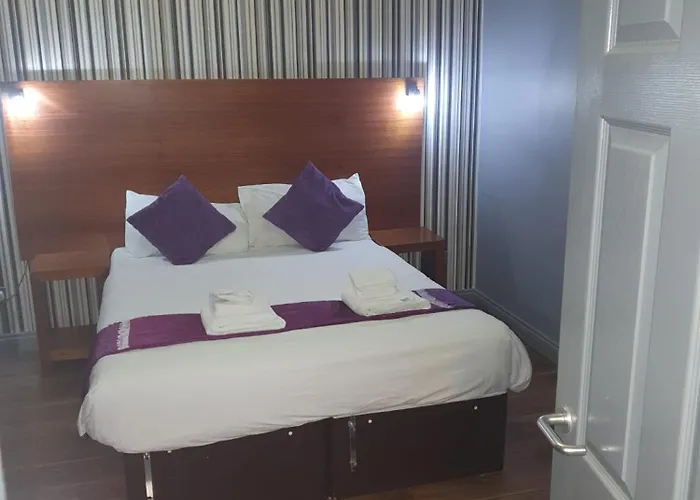 Bennetts Hotel