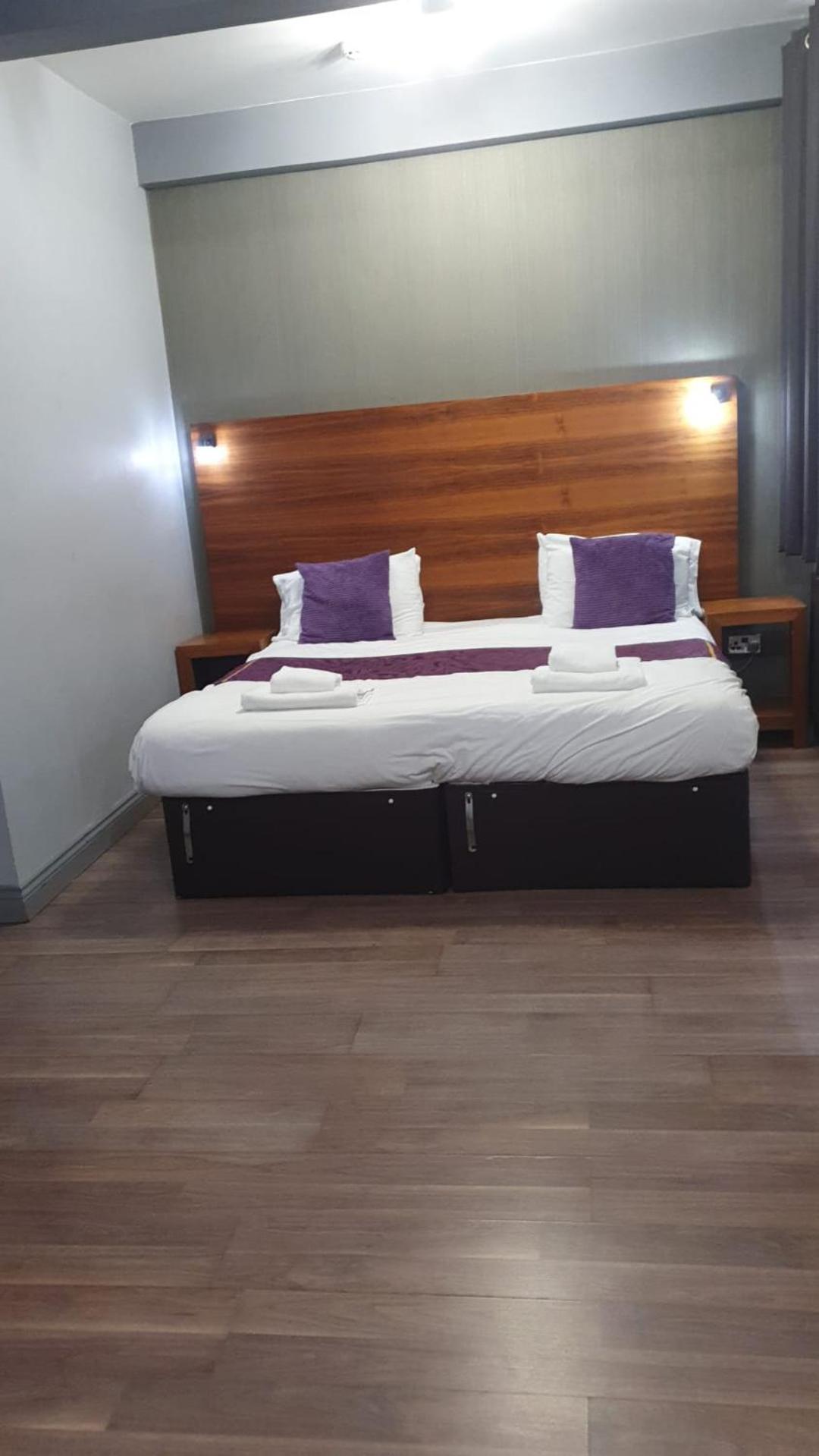 Hotel Bennetts 3*